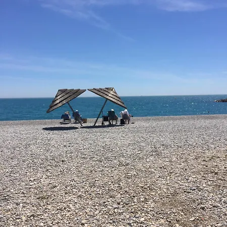 Regent Cote D'azur Air-conditioned, Pool, Garden & Parking Villeneuve-Loubet