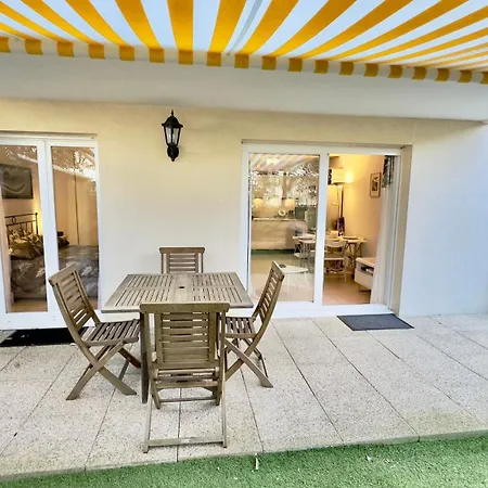 Regent Cote D'azur Air-conditioned, Pool, Garden & Parking Lägenhet Villeneuve-Loubet