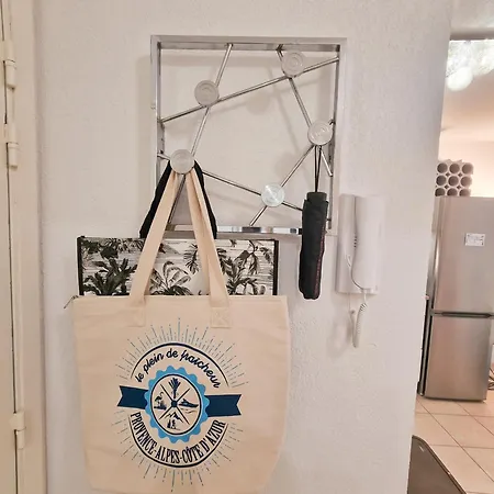 Regent Côte D'azur Air-conditioned, Pool, Garden&parking Villeneuve-Loubet