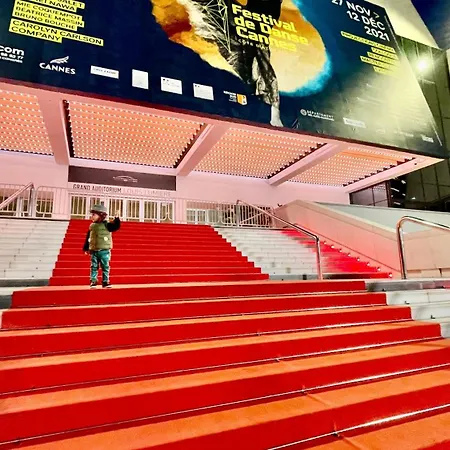 Regent Côte D'azur Air-conditioned, Pool, Garden&parking Appartement *