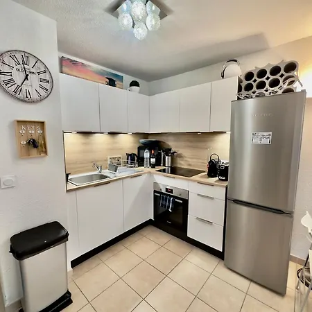 Appartement Regent Côte D'azur Air-conditioned, Pool, Garden&parking