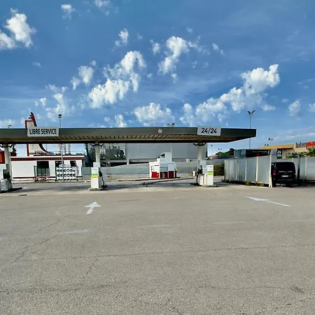 Апартаменты Regent Cote D'azur Air-conditioned, Pool, Garden & Parking *